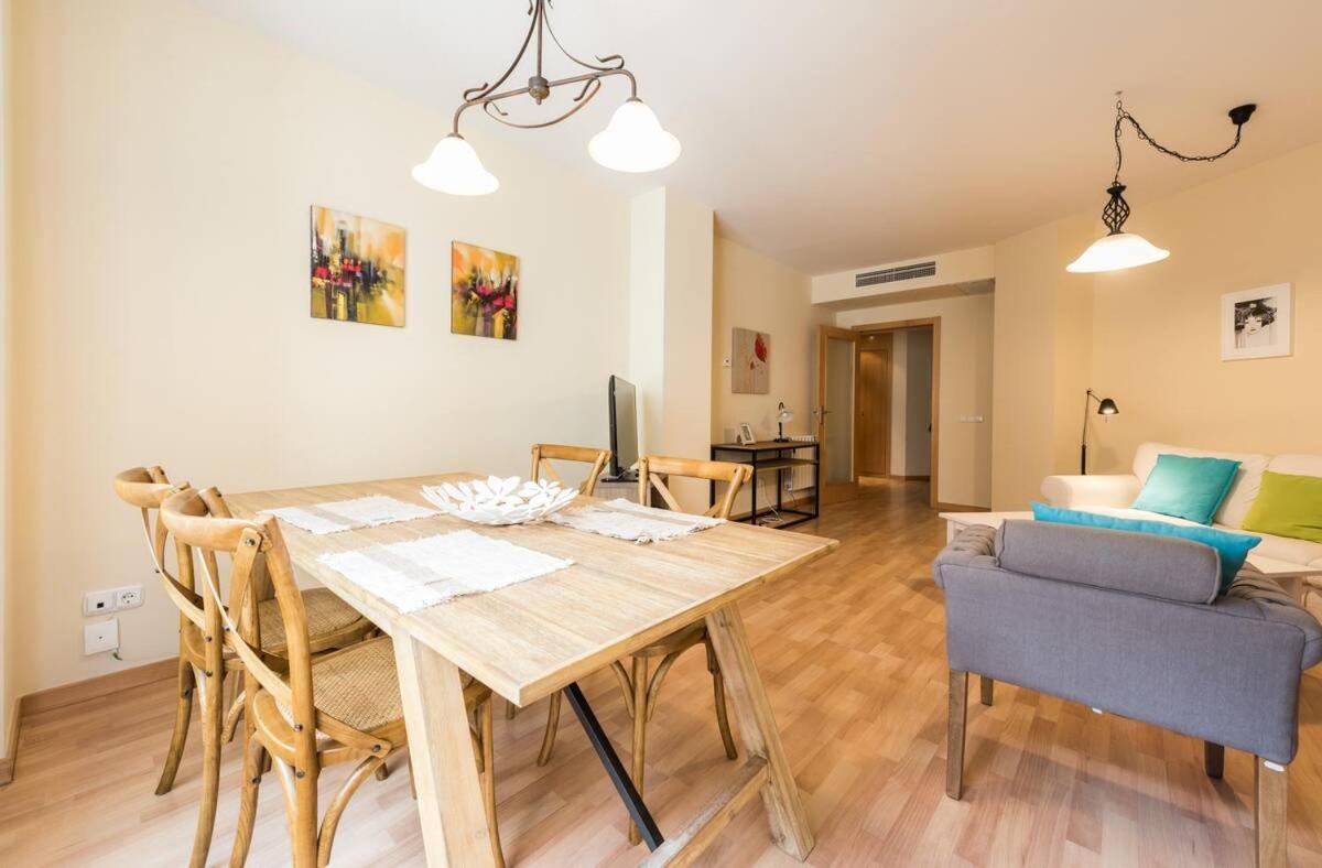 Cosy Bright & 2bd 2bth Salamanca &goya *